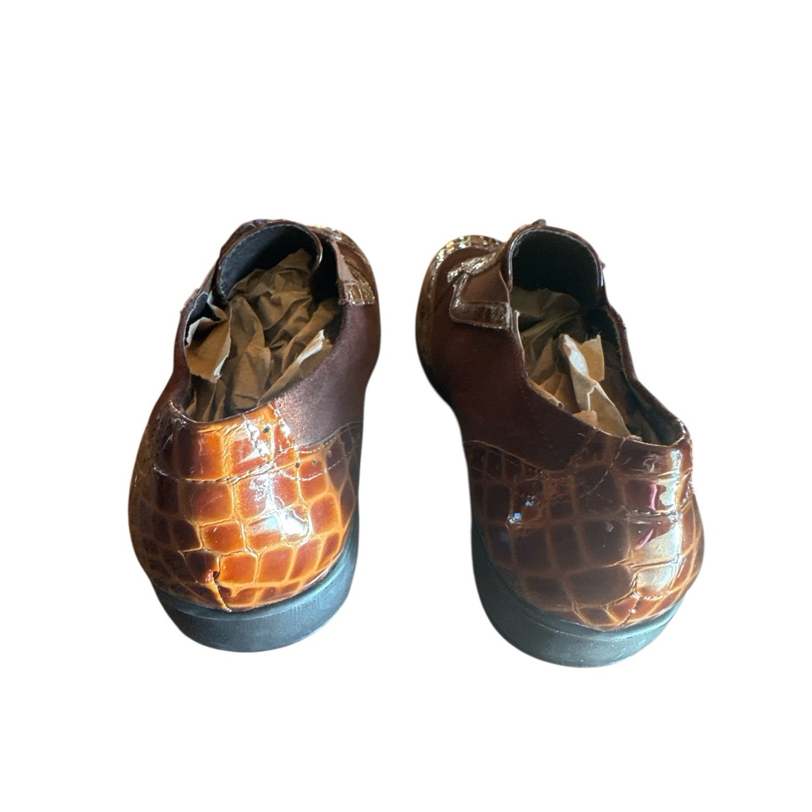 Defying Gravity Brown Patent Leather Croc Suede Woman's Size 9.5 Zip Up Shoes — image 3 of 8